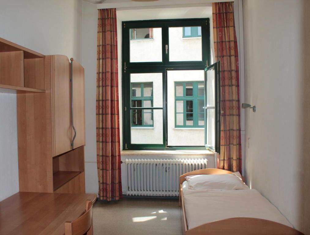Hostal Porzellaneum *
